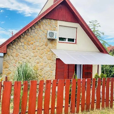 Violet Holiday's House
